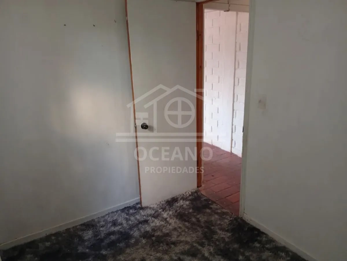 Venta Inversión Casa Ampliada gran patio 2D/1B