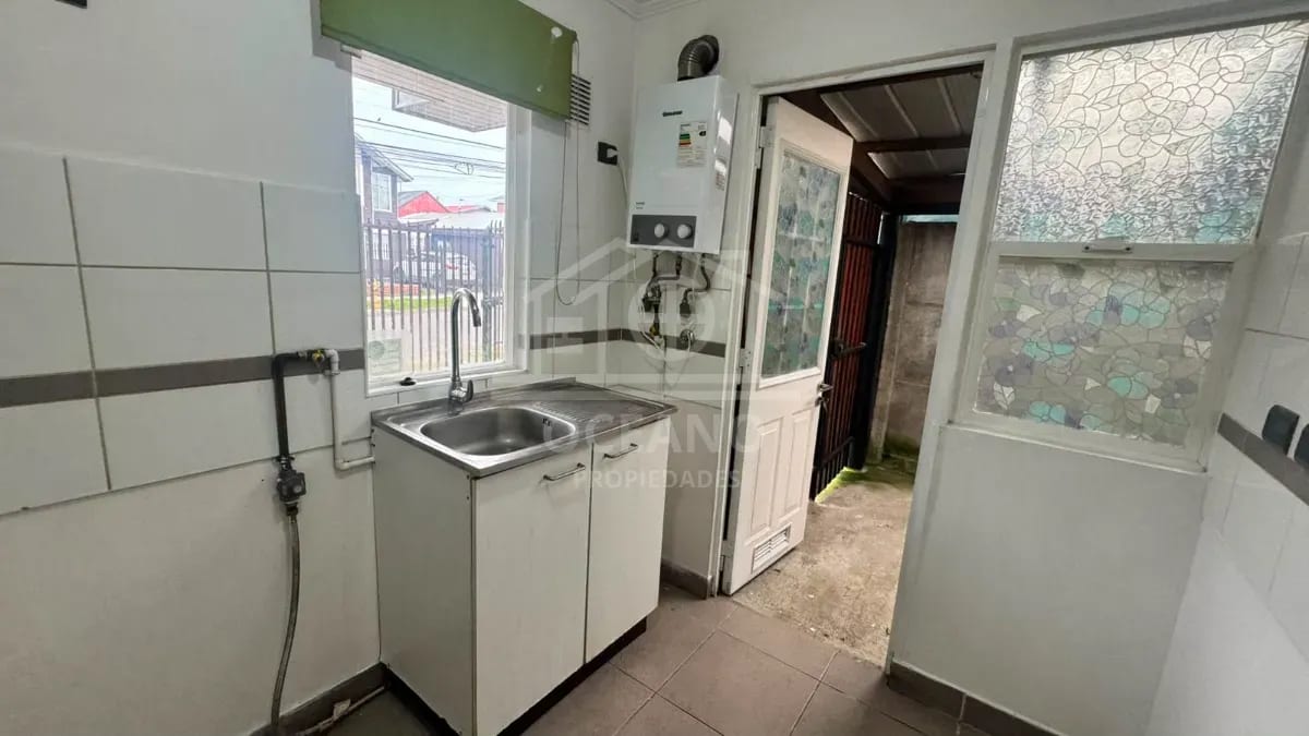 Remate  Casa Jardin Autral 3D/1B 2 Estacionamientos