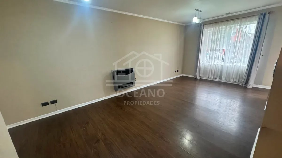 Remate  Casa Jardin Autral 3D/1B 2 Estacionamientos