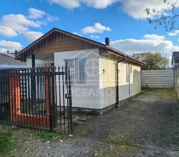 Oportunidad Casa  3D 1B en Panitao