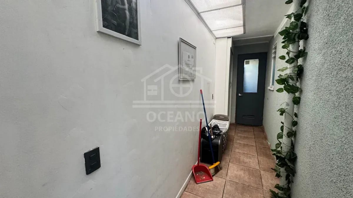 Hermosa Casa Jardin Austral Residencial
