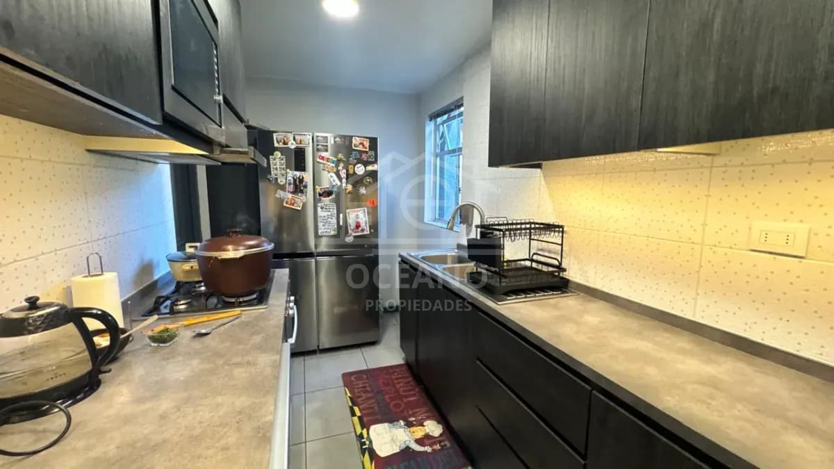 Hermosa Casa Jardin Austral Residencial