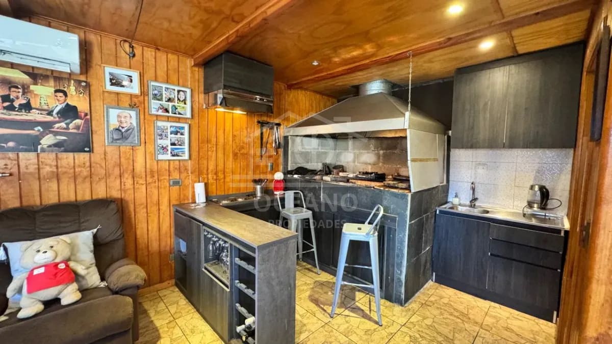 Hermosa Casa Jardin Austral Residencial