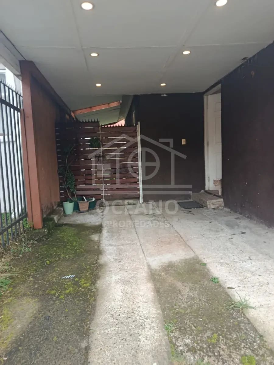 Linda Casa Jardin Austral sector Residencial