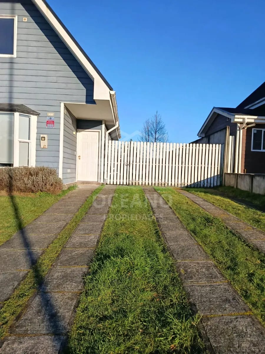 Gran Casa cercana a Colegio Puerto Varas 4 Estacionamientos