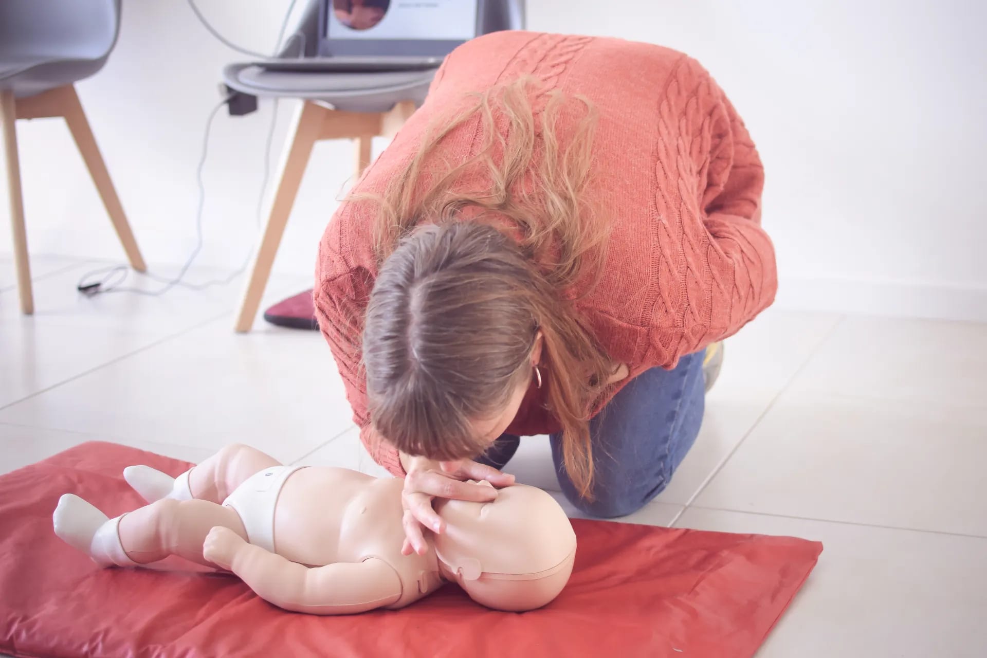 RCP Y PRIMEROS AUXILIOS PEDIATRICOS