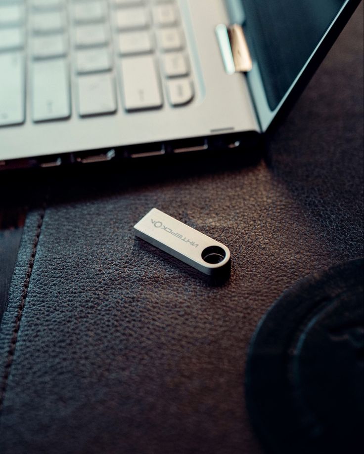 USB Flash Drive 10 GB