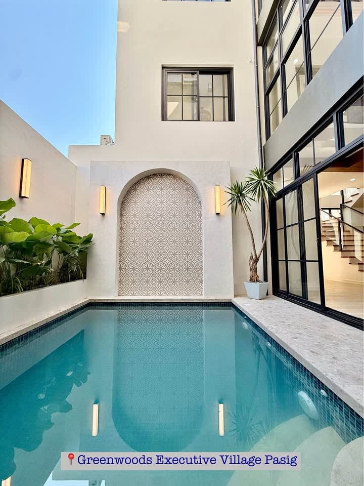 Scandinavian House and Lot for SALE in GREENWOODS PASIG - rental in Cainta