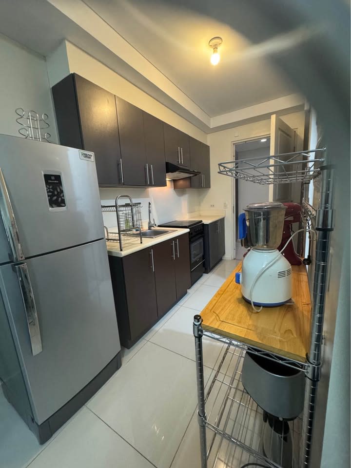 Ultra high end studio unit for rent near Greenbelt Makati - rental in Makati