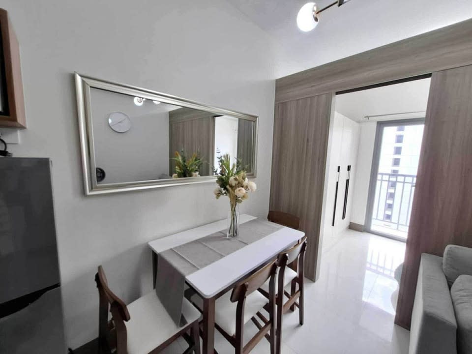 FOR LEASE 1BR Unit - rental in Mandaluyong City