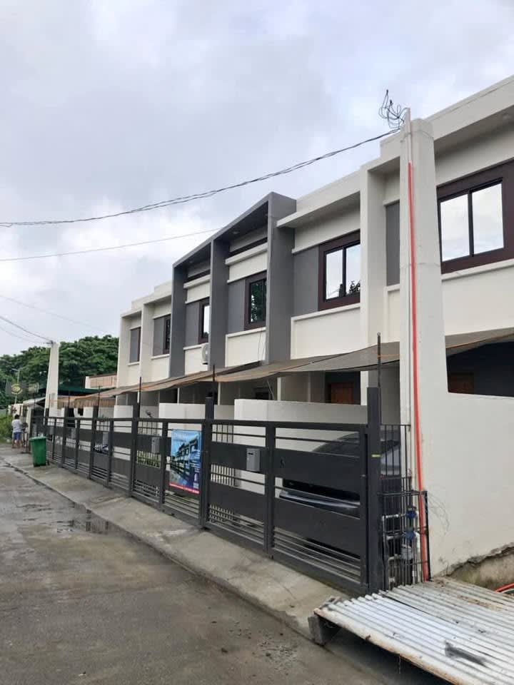 TOWNHOUSE For Rent - rental in San Isidro