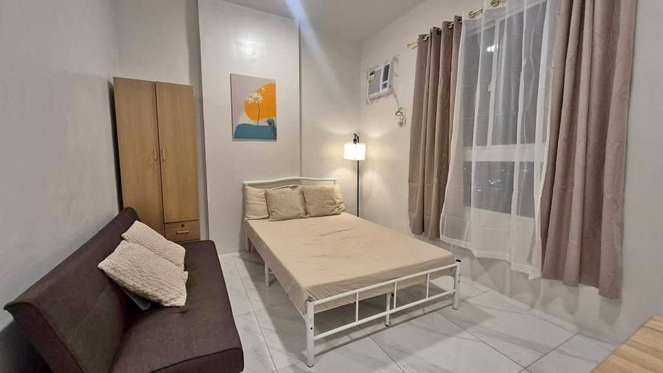 Pet friendly studio at CASA MIRA GUADALUPE - rental in Cebu City