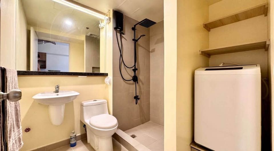 1 Bedroom for Rent in Avida Riala- Tower 4 π©ποΈ - rental in Cebu City