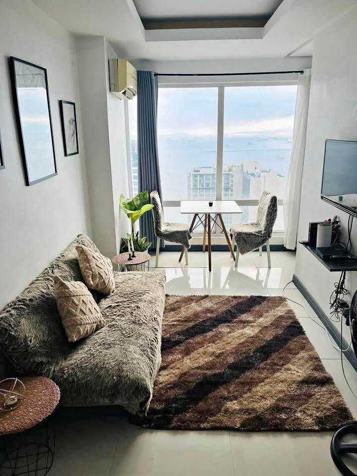 Birch Tower Condo in Malate - rental in Manila