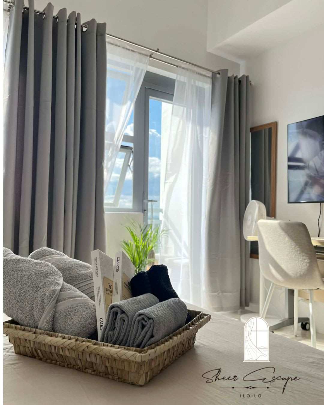 STUDIO UNIT WITH BALCONY IN MANDURRIAO ILOILO CITY - rental in Iloilo City