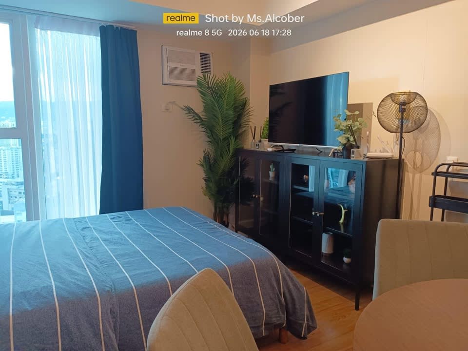 Furnished studio type condo for rent in Solinea Cebu - rental in Cebu City