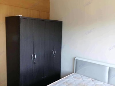 1 BEDROOM FOR SALE