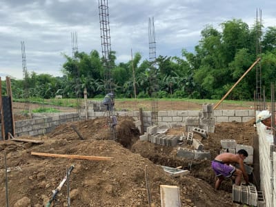 Large lots available for development