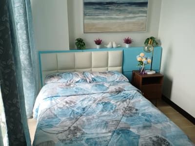 Modern studio unit top floor (18) at 8 newtown boulevard
