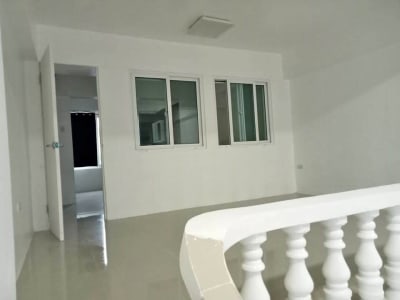 UNIT FOR RENT