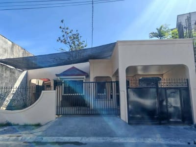 HOUSE FOR RENT CASIMIRO VILLAGE