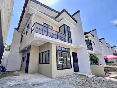 3 Beds 2 Baths House
