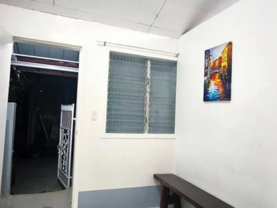 2 beds 1 bath House