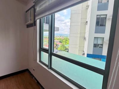 CONDO FOR RENT