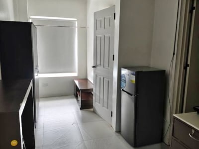 Affordable 1 bedroom beside it park for rent