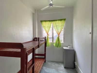 ROOM FOR RENT
