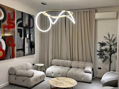 House for Rent/Commercial