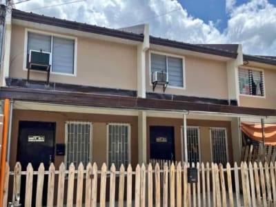 2 STOREY HOUSE FOR RENT