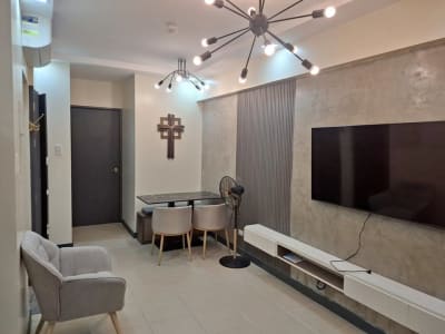 2 bedroom unit, furnished, for lease in Brixton Place Pasig