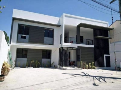 For rent near alabang studio unit parkhomes subd. Tunasan Muntinlupa city