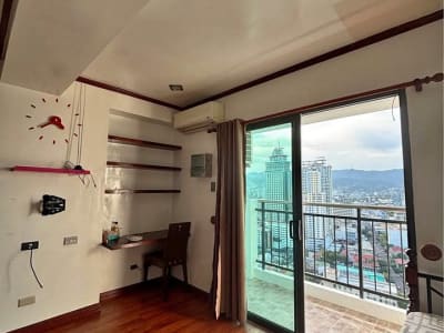 FORLEASE: FULLY FURNISHED STUDIO UNIT WITH BALCONY NEAR FUENTE