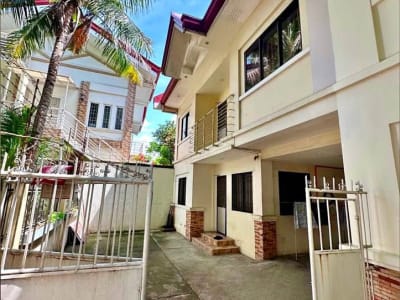 HOUSE FOR RENT