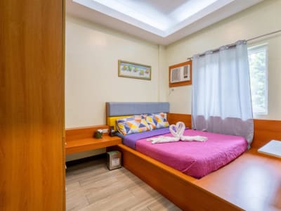 6 Bedroom Townhouse with Pool acess