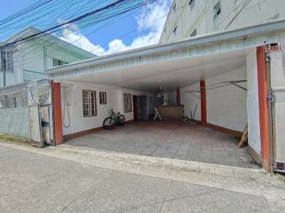 2 bedroom with garage