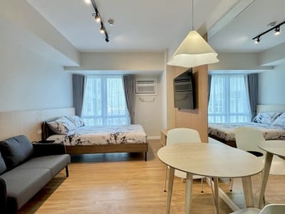 Fully Furnished Studio Unit in Cebu Business Park