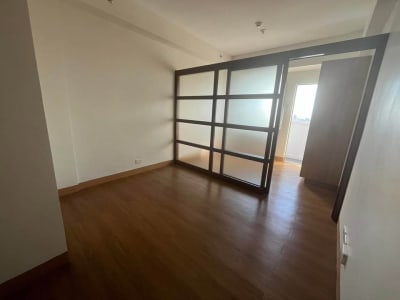 Condo for rent, inclusive assoc dues