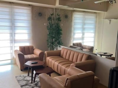 1 Bedrooms Condo with Parking for Rent