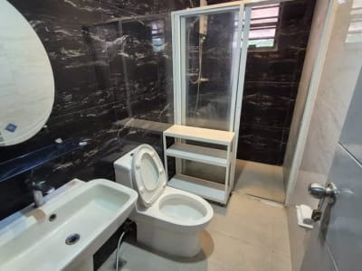 HOUSE FOR RENT