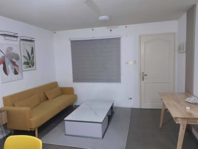 2 Beds 1 Bath Apartment/condo