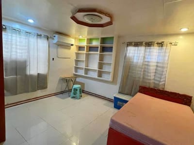 ROOM FOR RENT
