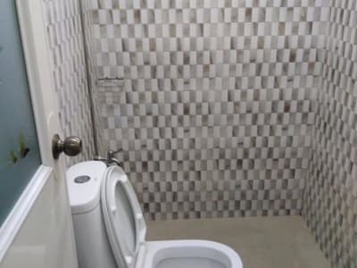 2 Beds 1 Bath Apartment/condo