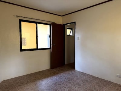 Newly renovated beautiful duplex style vintage design house