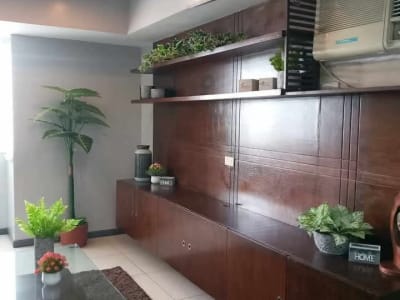 2 BR condo in San Lorenzo, Makati City