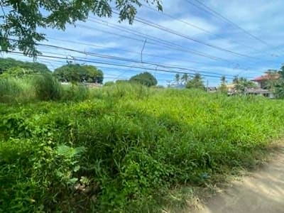 881 Sqm Lot for Sale