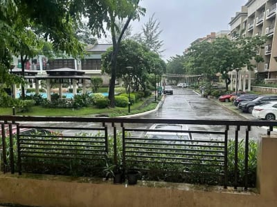 For Rent: 2BR with Parking