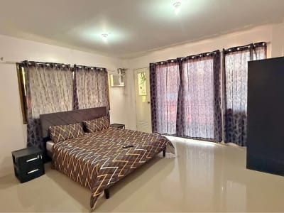 2 Bedroom Fully Furnished Apartment with Pool For Rent